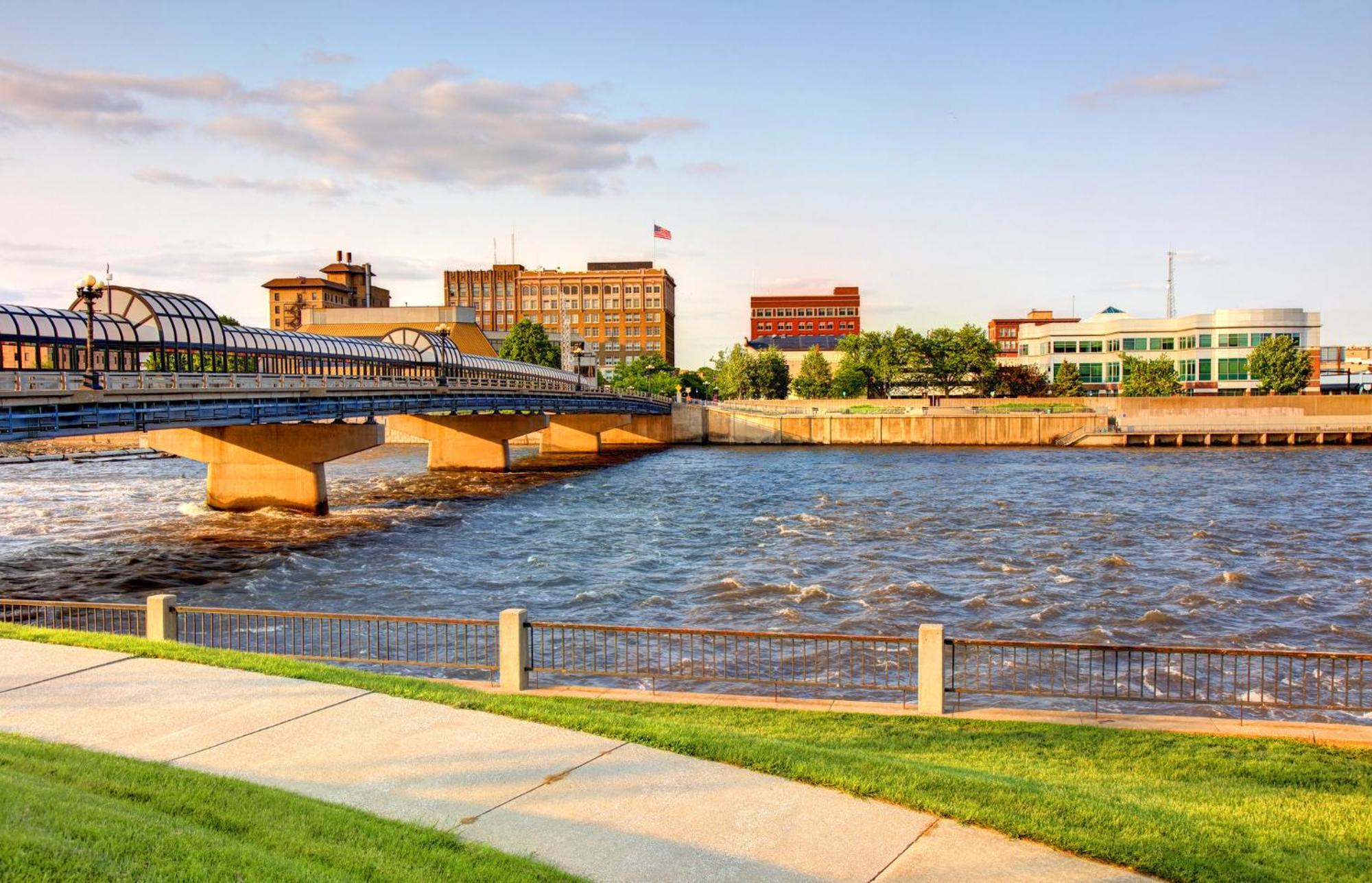 Holiday Inn & Suites Cedar Falls-Waterloo Event Ctr By Ihg Luaran gambar
