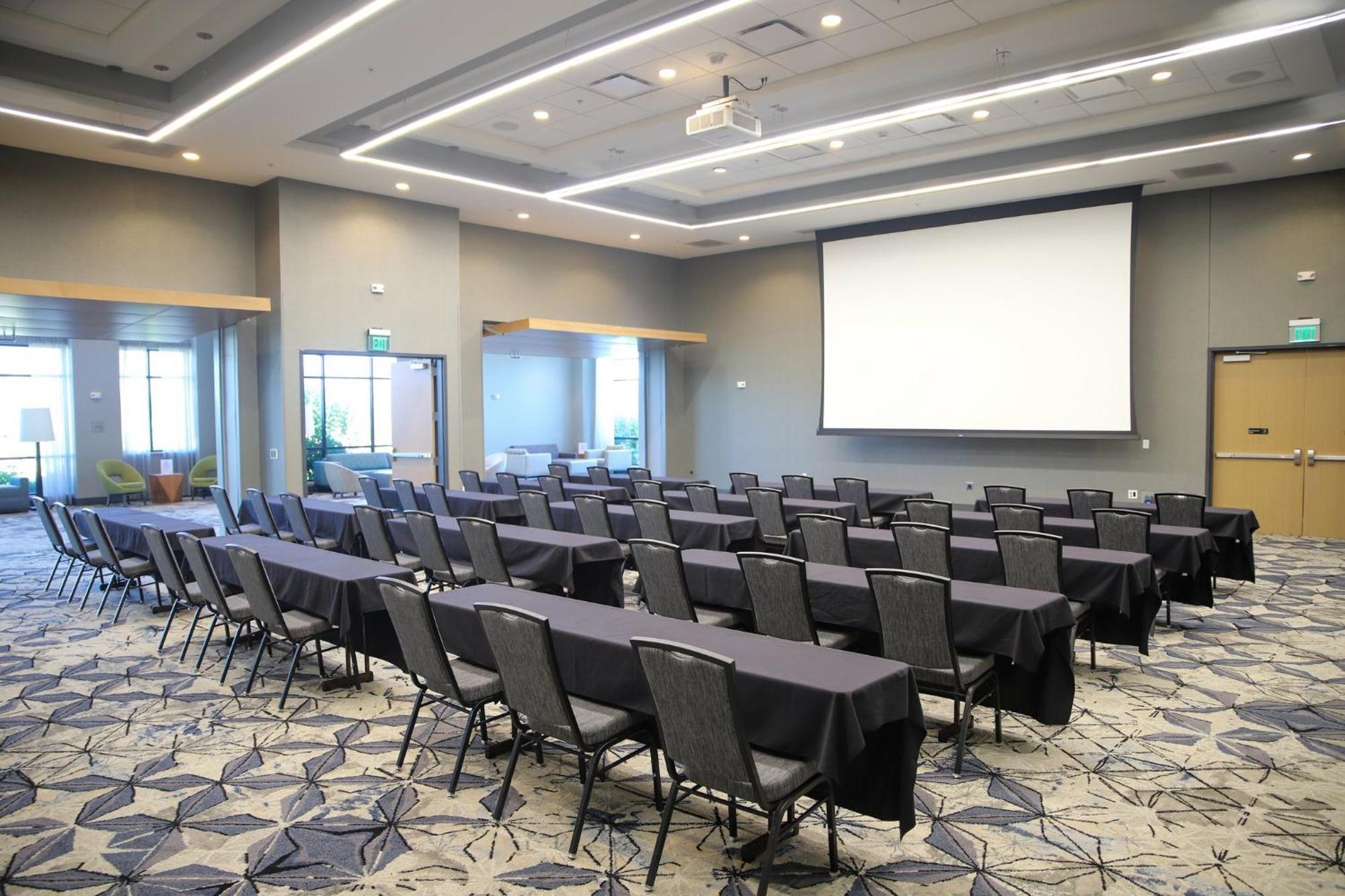 Holiday Inn & Suites Cedar Falls-Waterloo Event Ctr By Ihg Luaran gambar