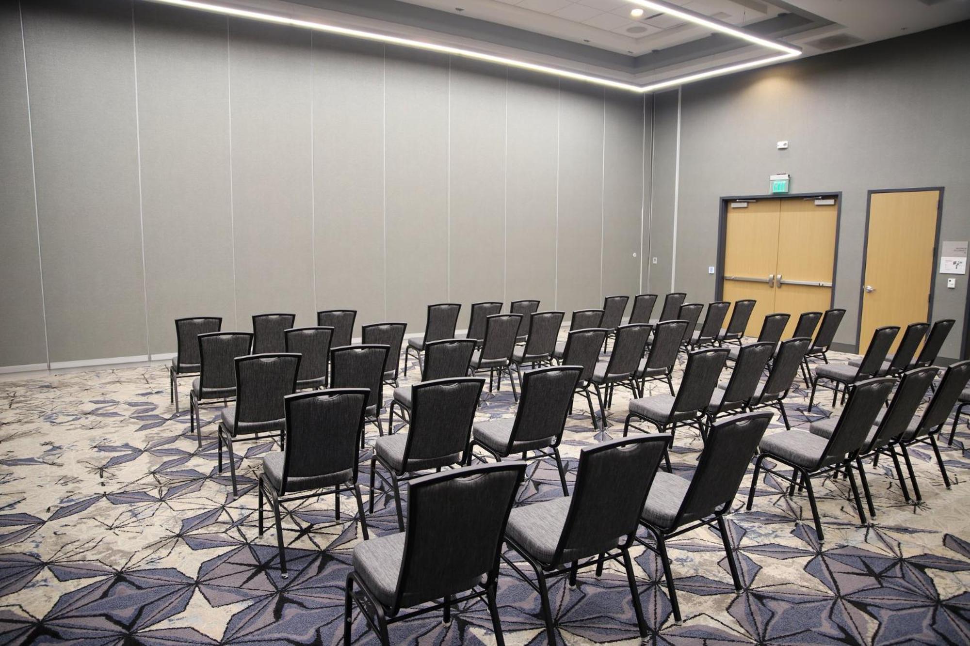 Holiday Inn & Suites Cedar Falls-Waterloo Event Ctr By Ihg Luaran gambar